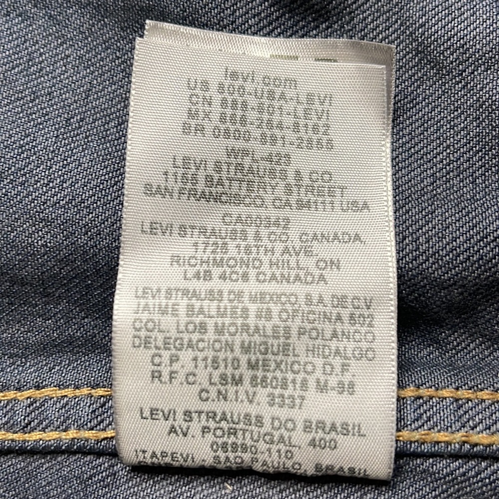 Levi’s Denim Trucker Jacket - Picture 5 of 6
